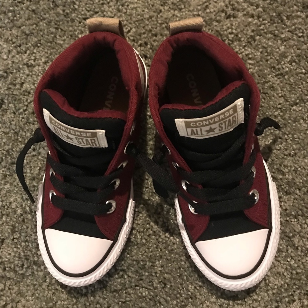 Converse high tops NEW!